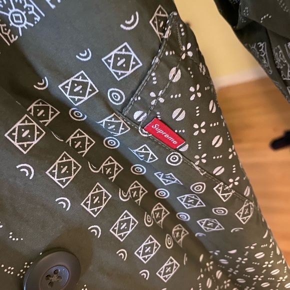 Supreme Military Trench Coat Olive Paisley - Picture 5 of 7